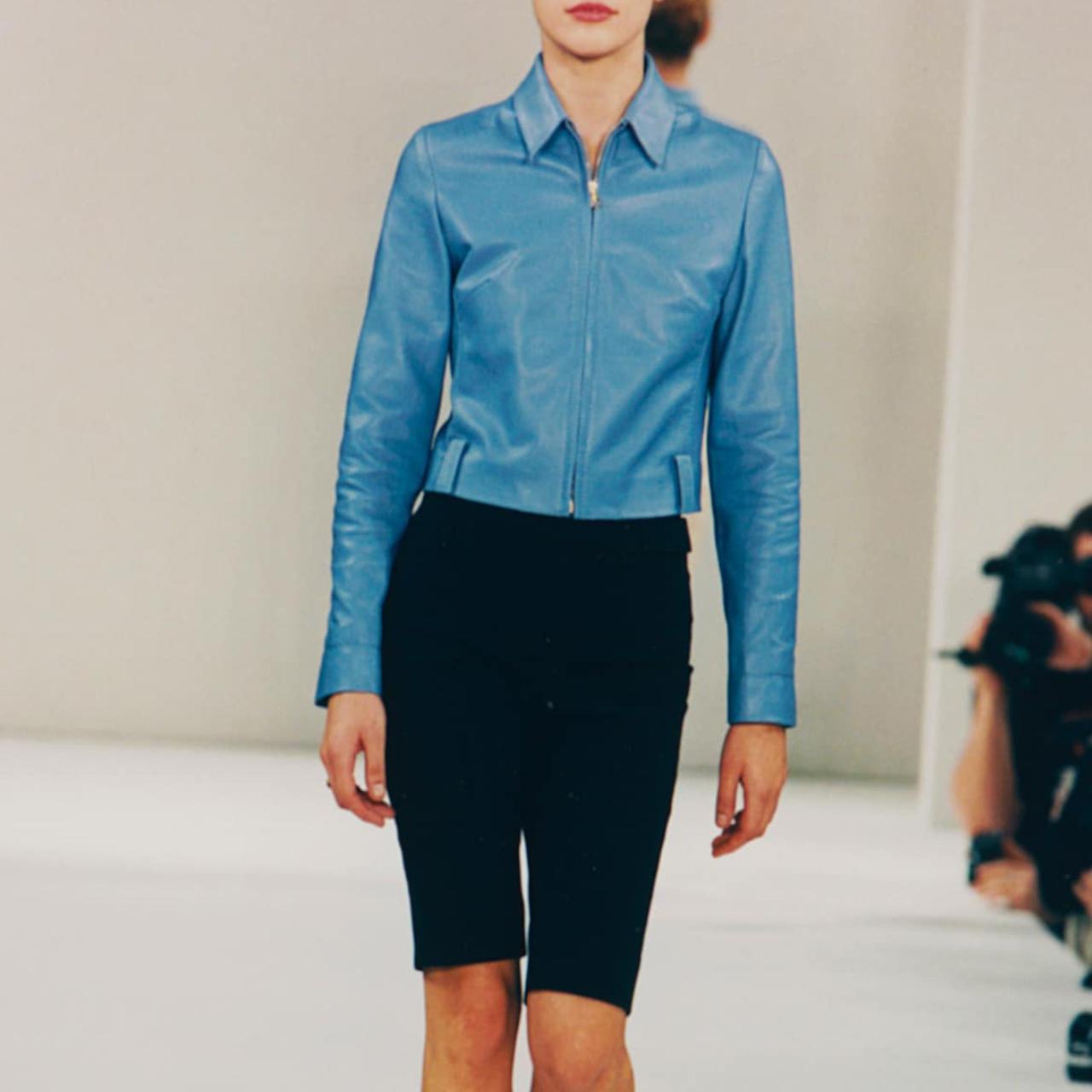 Miu Miu Women's Shorts - Navy - One size – Miu Mi… - image 4