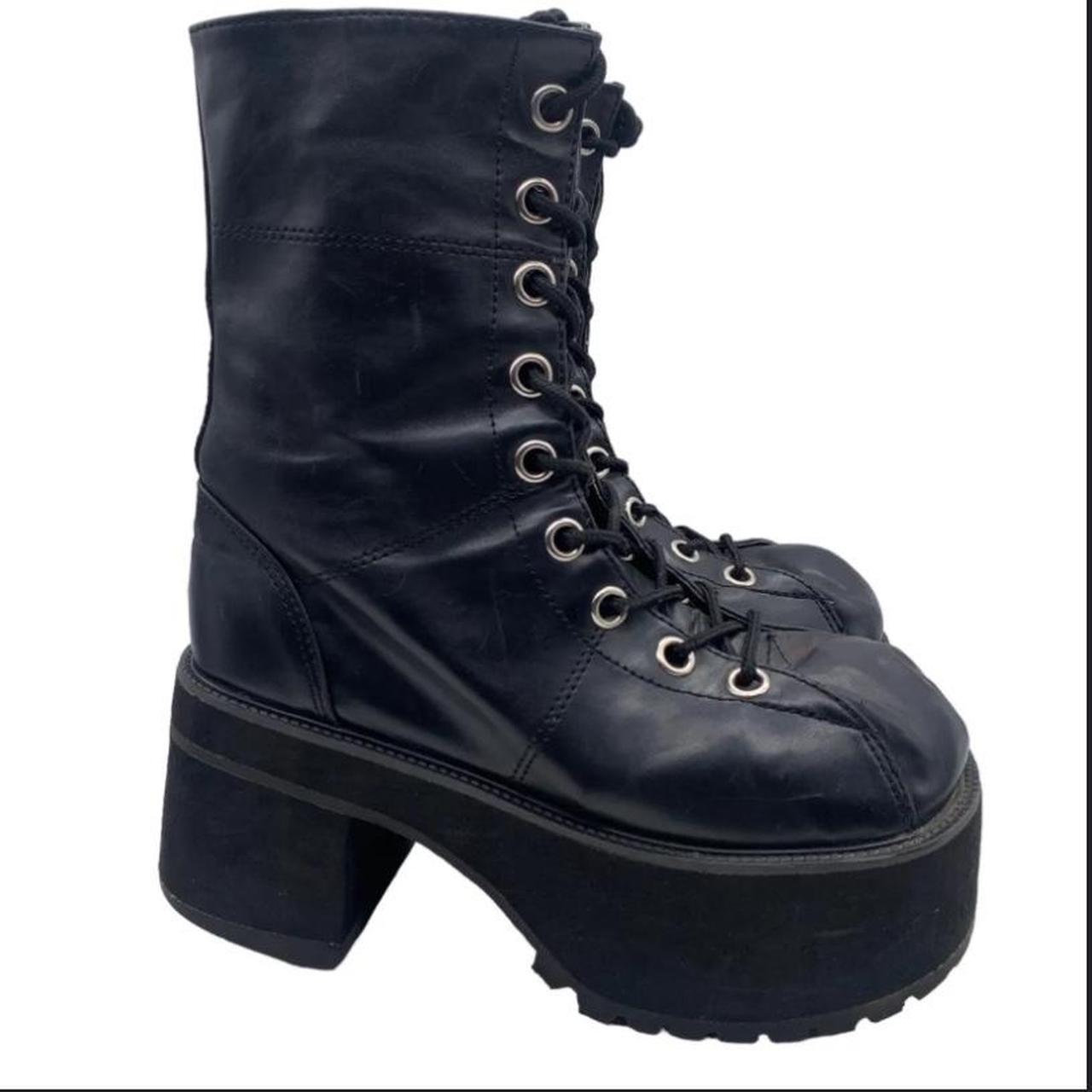 Demonia ranger 301 platform boots Size: 9 Slightly... - Depop