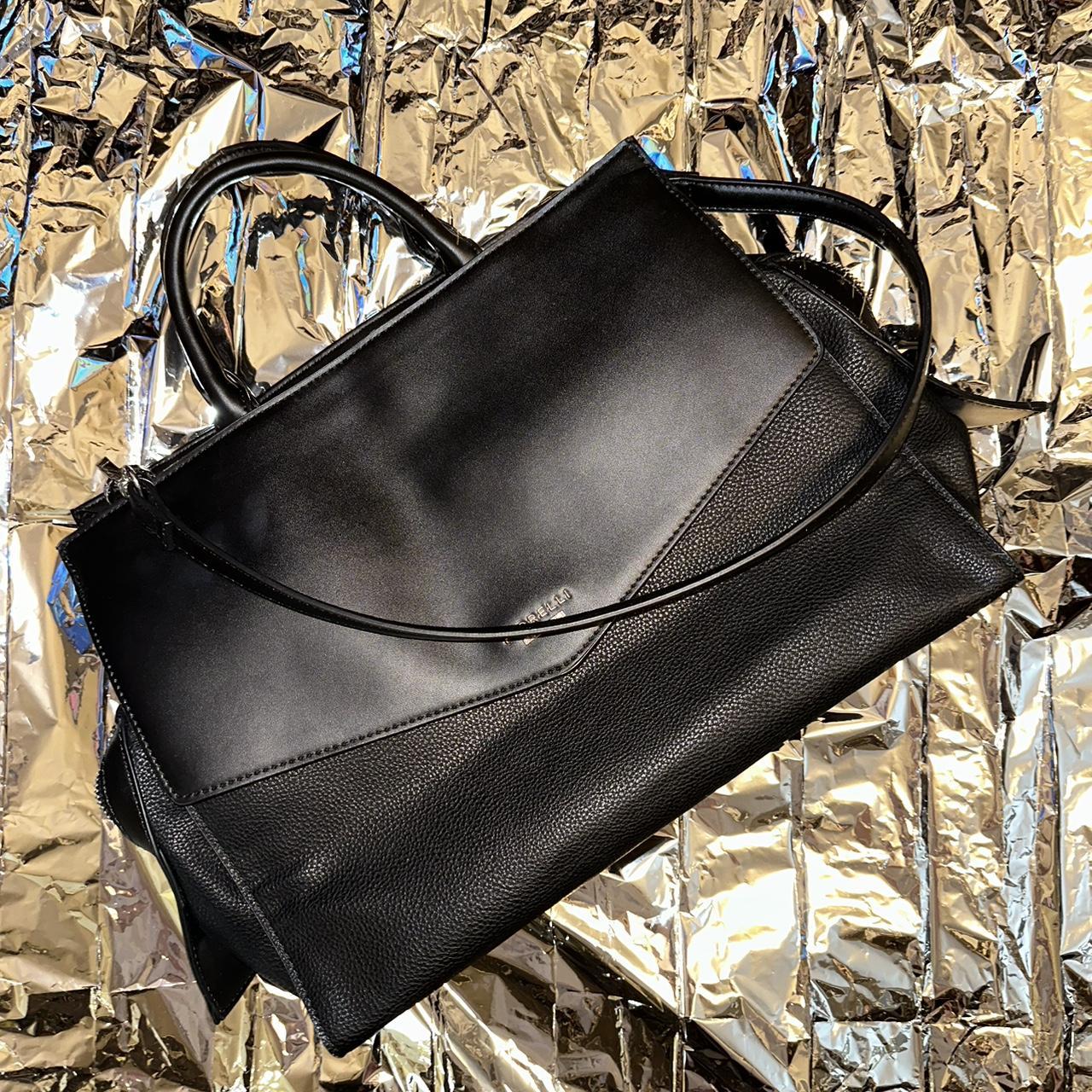 Large Fiorelli Leather Handbag Gently Used - Depop