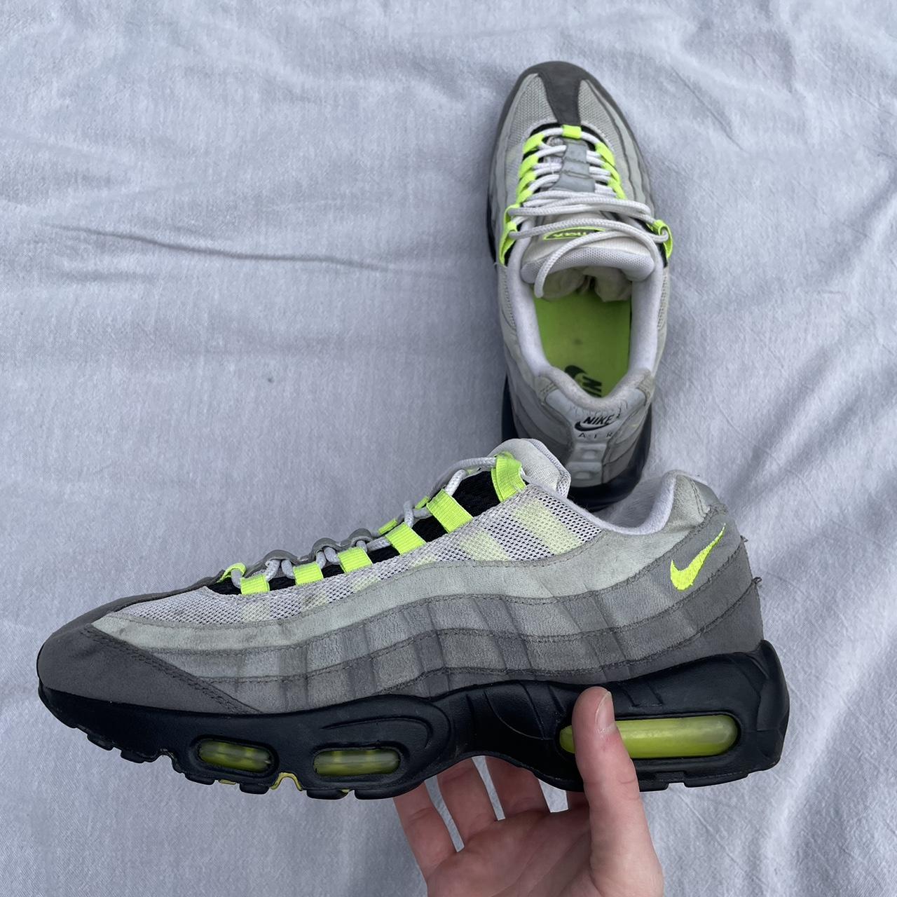Nike Air Max 95 OG Neon (2015), Worn a few times,