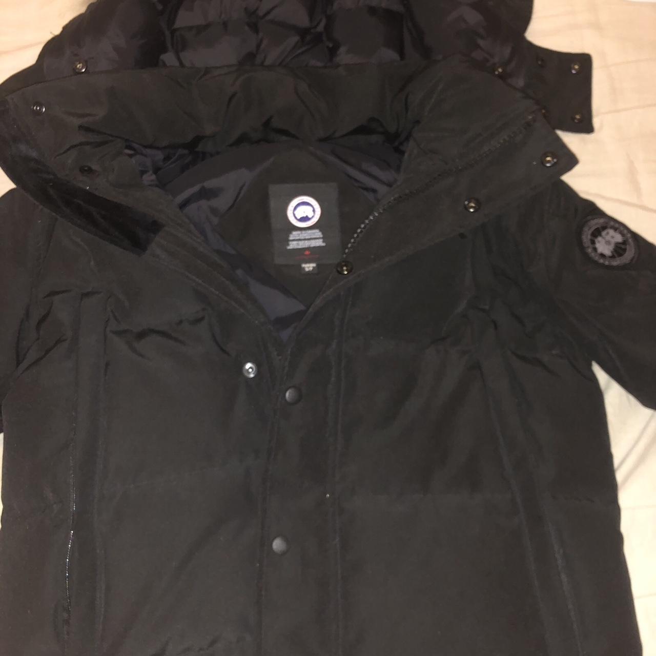 Canada Goose Wyndham Parka Black Label Size