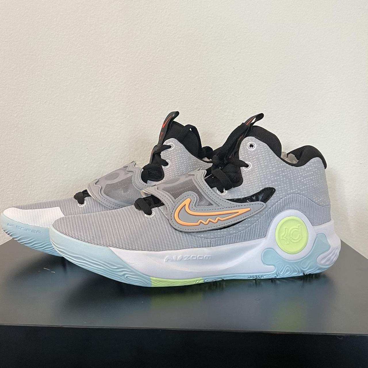 kevin durant volleyball shoes