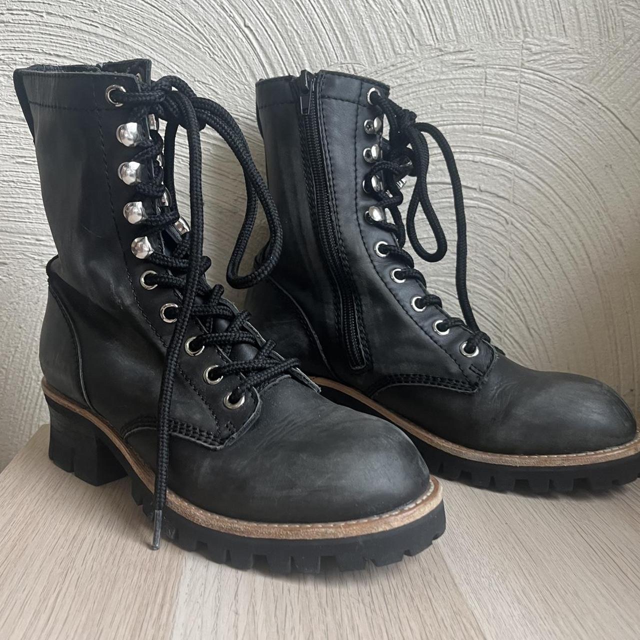 JEFFREY CAMPBELL x FREE PEOPLE lucca boots 6M... - Depop