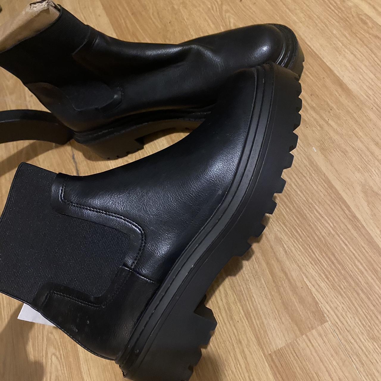 Stradivarius deals boots uk