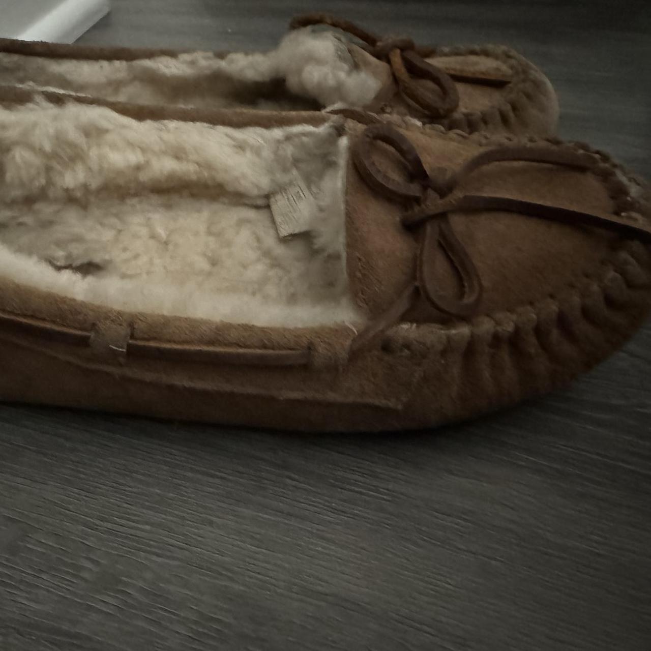 Ugg bella hot sale 2 moccasins