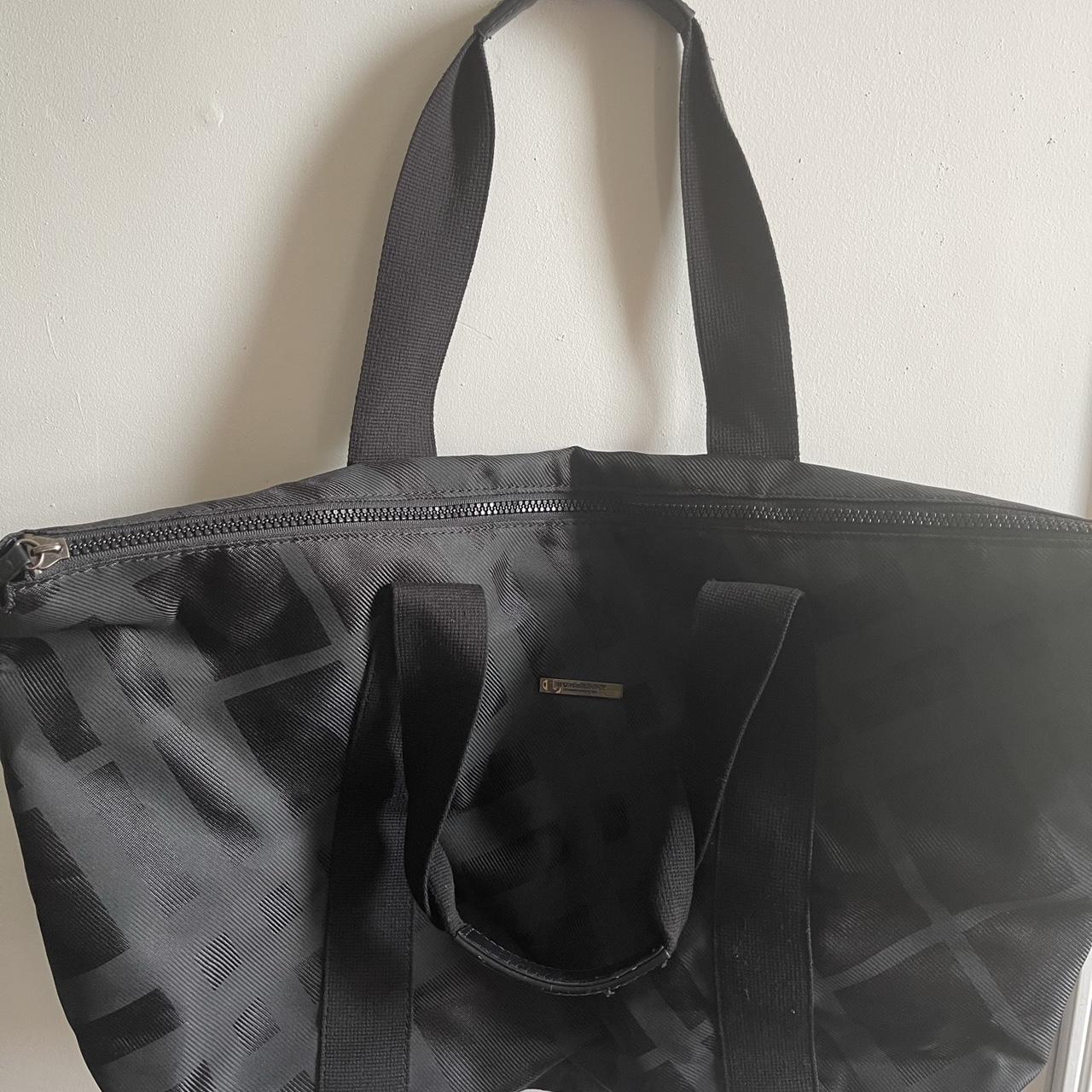 Burberry fragrance duffle bag online