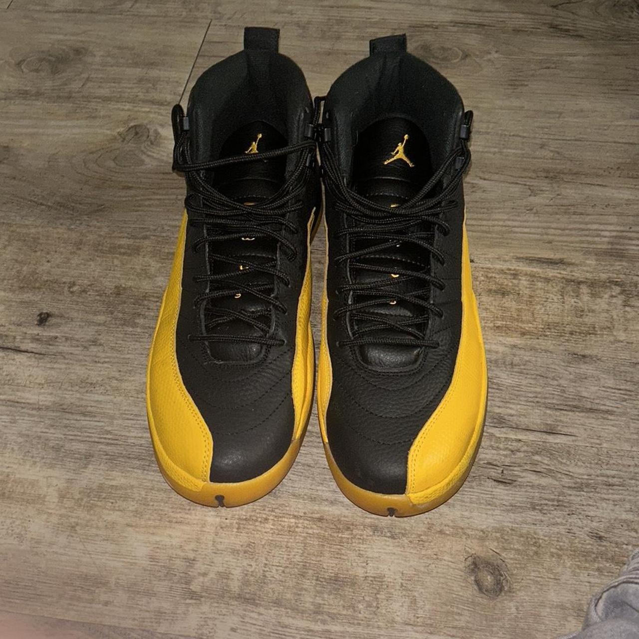 jordan 12 university gold box