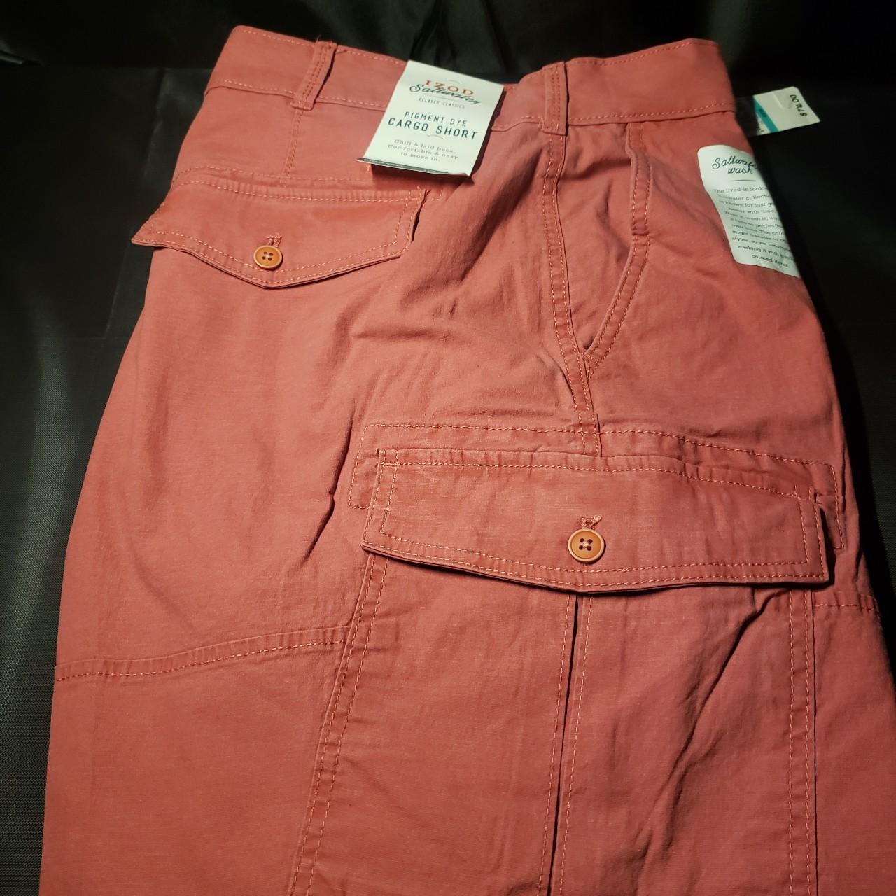 Izod saltwater cargo sale shorts 10.5 inseam