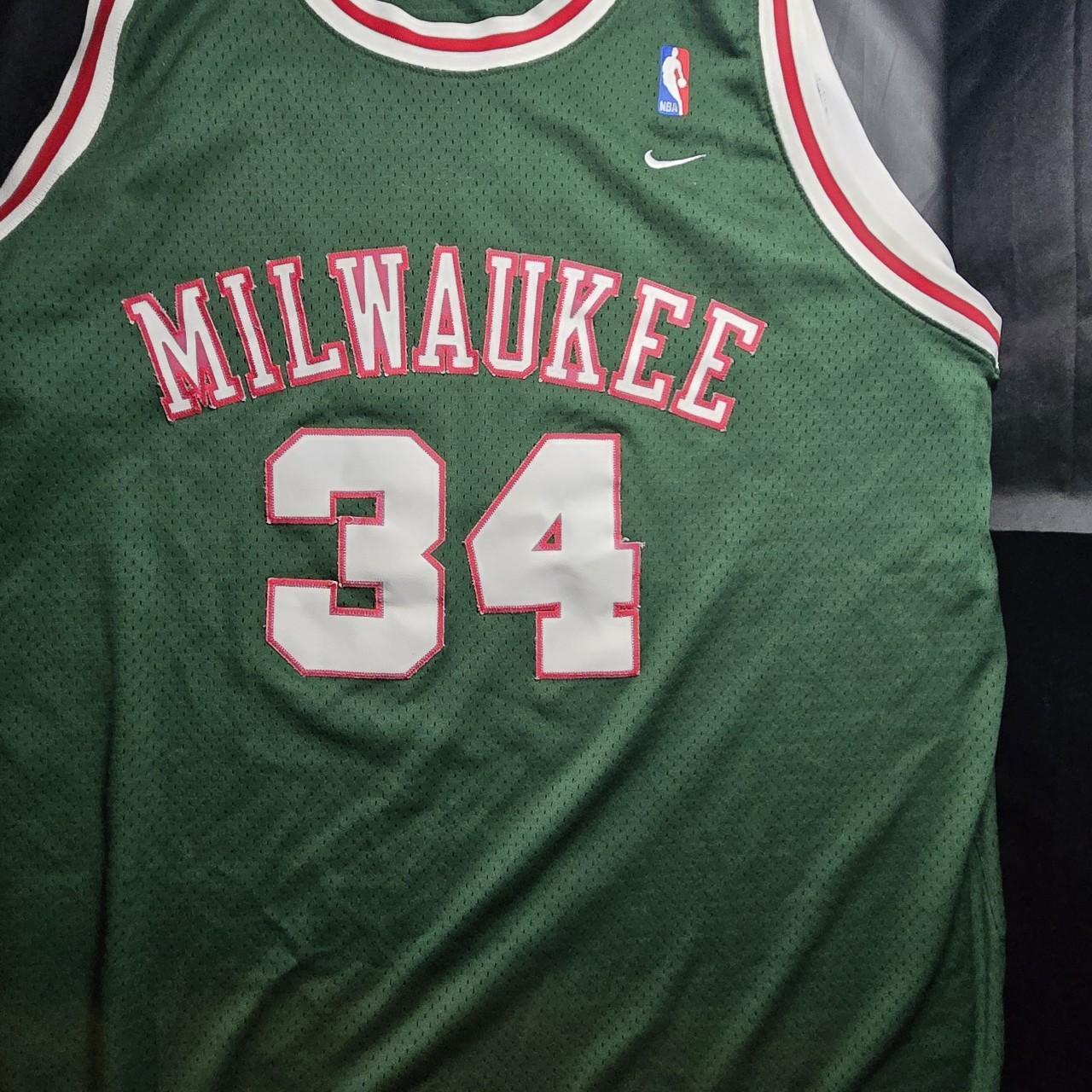 item listed by maximusdeals