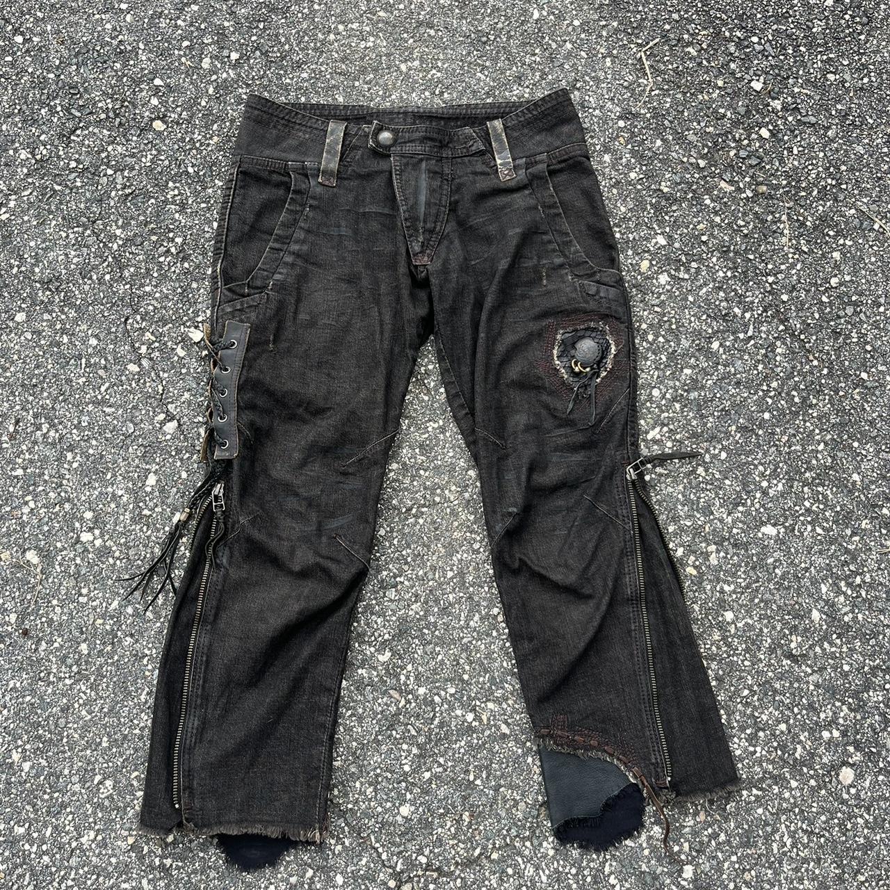 14th addiction waxed capris from