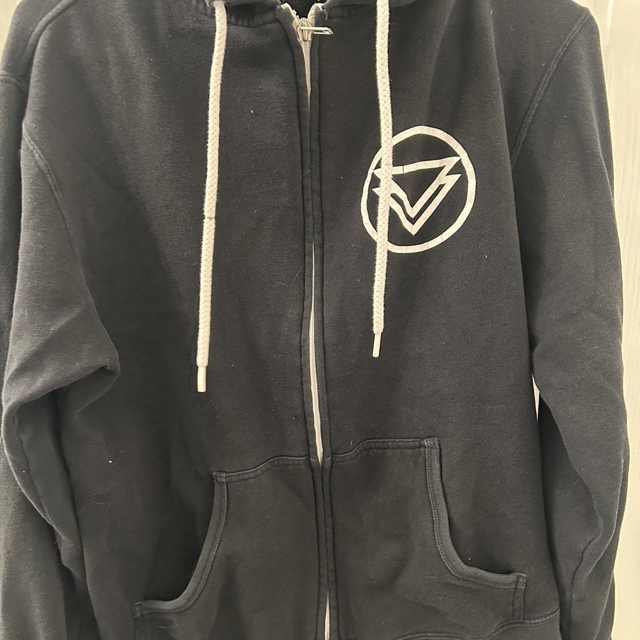 item listed by zeestark