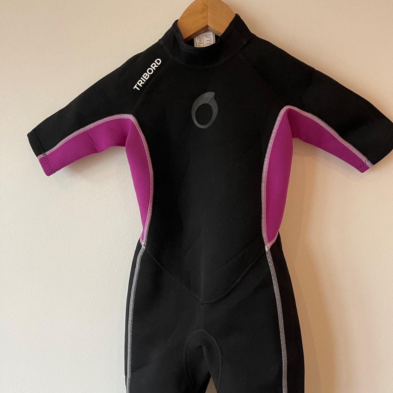 Tribord child short sleeve wetsuit. Age 10 - Depop