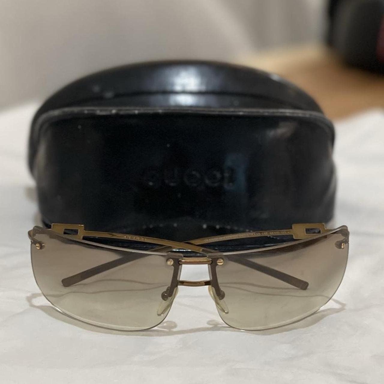 GUCCI sunglasses vintage GG3116 ケース付き Vintage Gucci Sunglasses with crystal embellishments | Depop