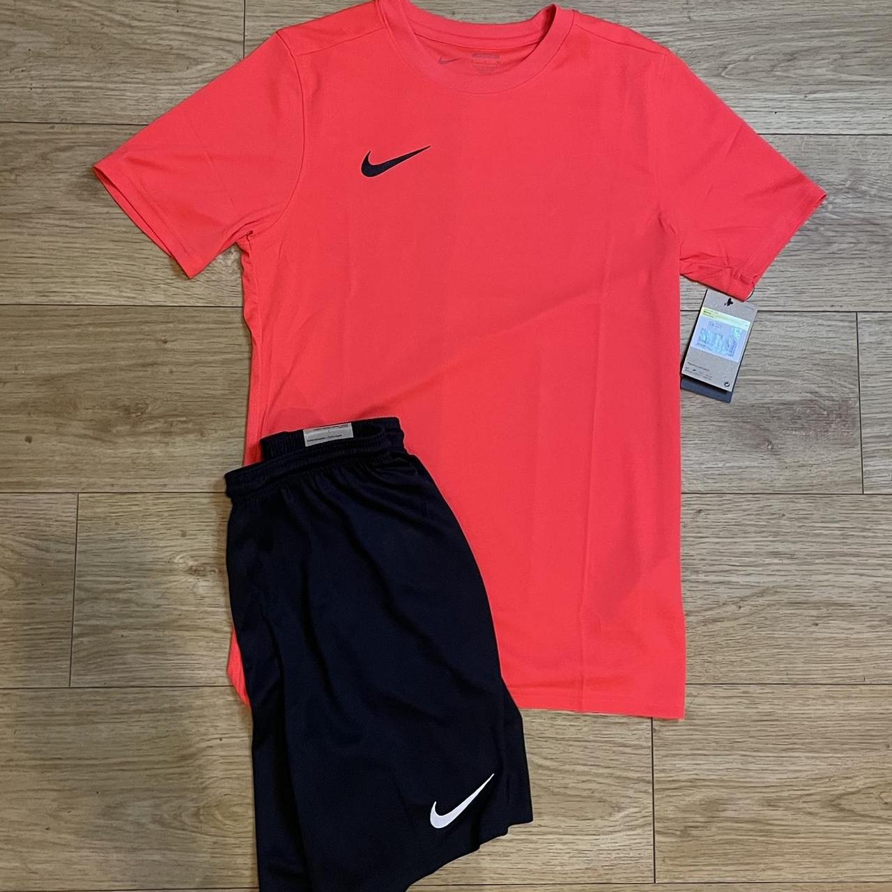 team red nike shirt