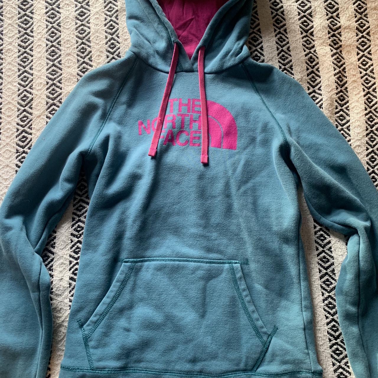 Ladies The North Face Sweatshirt Size Small