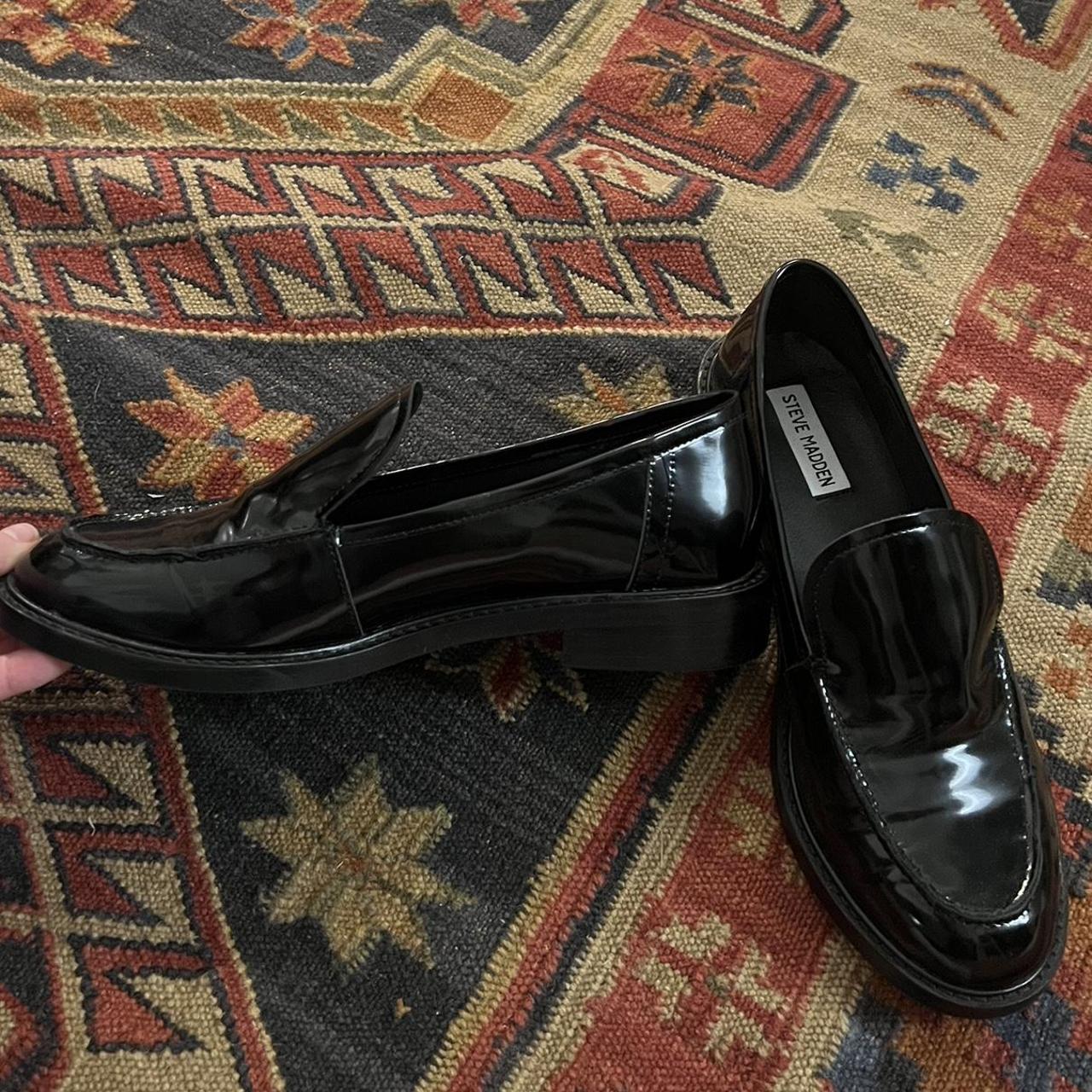 Steve Madden Women's Black Loafers Depop