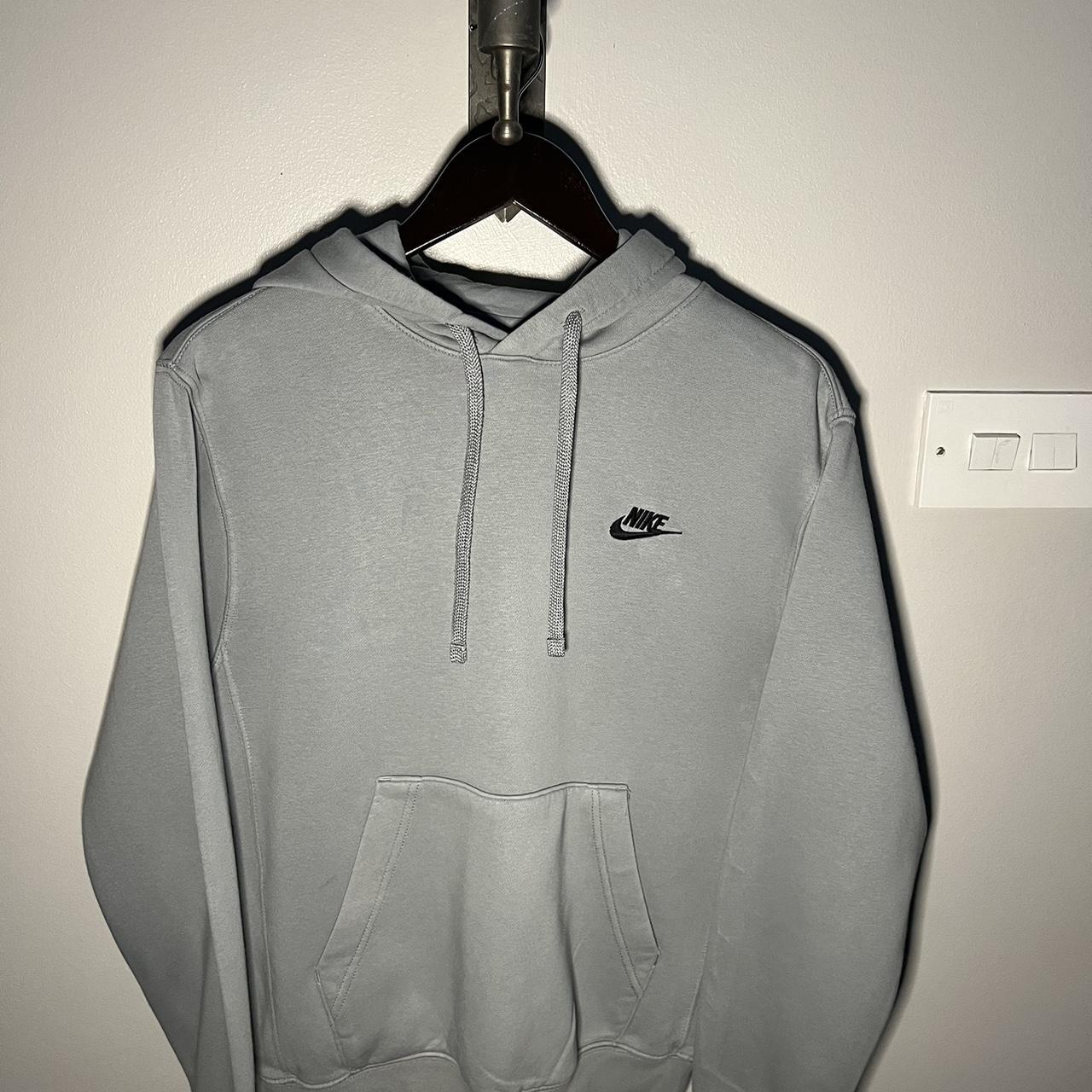 basic nike jumper