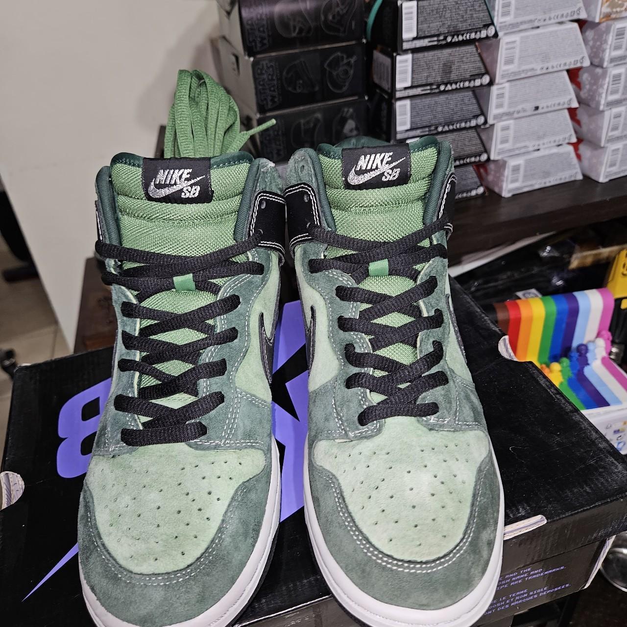 nike dunk high sb brut