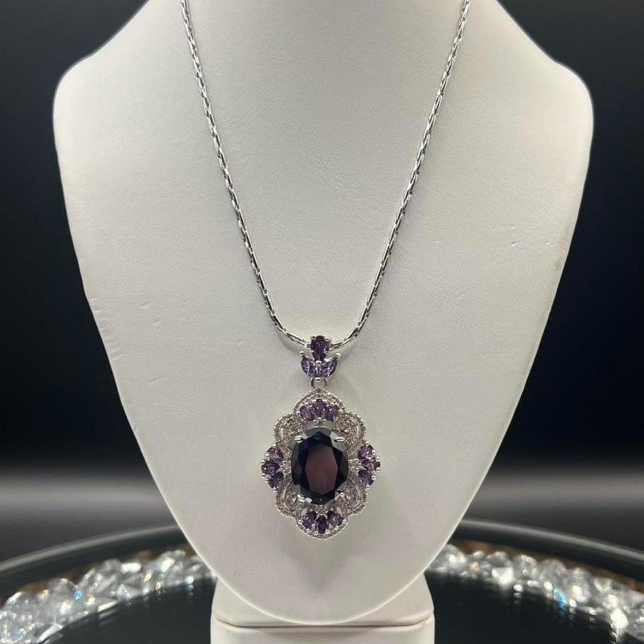 item listed by gemsbyeloise