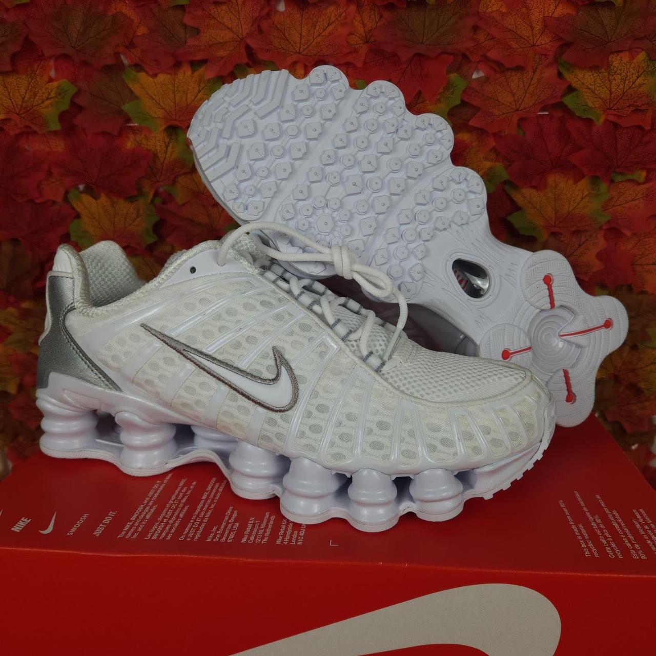 Nike shox women outlet white