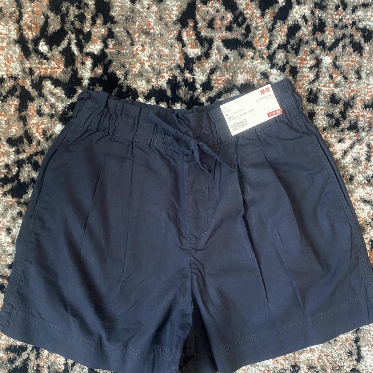 Uniqlo cotton linen deals relaxed shorts