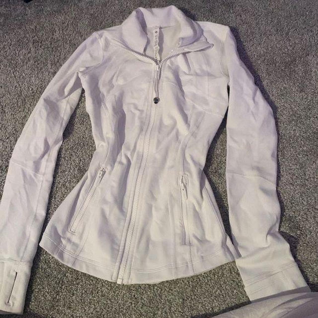 white lululemon define (bbl) jacket size 2 worn... Depop