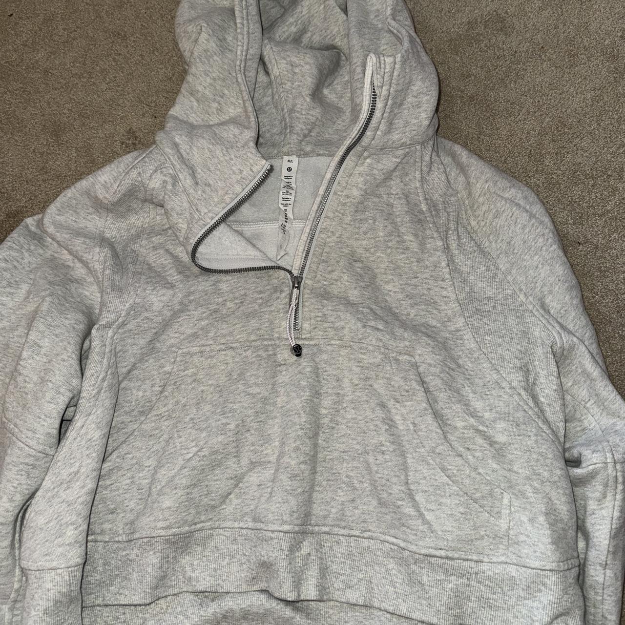 Scuba Oversized 1/2 Zip Hoodie in Heathered Core Ultra Light Grey & l