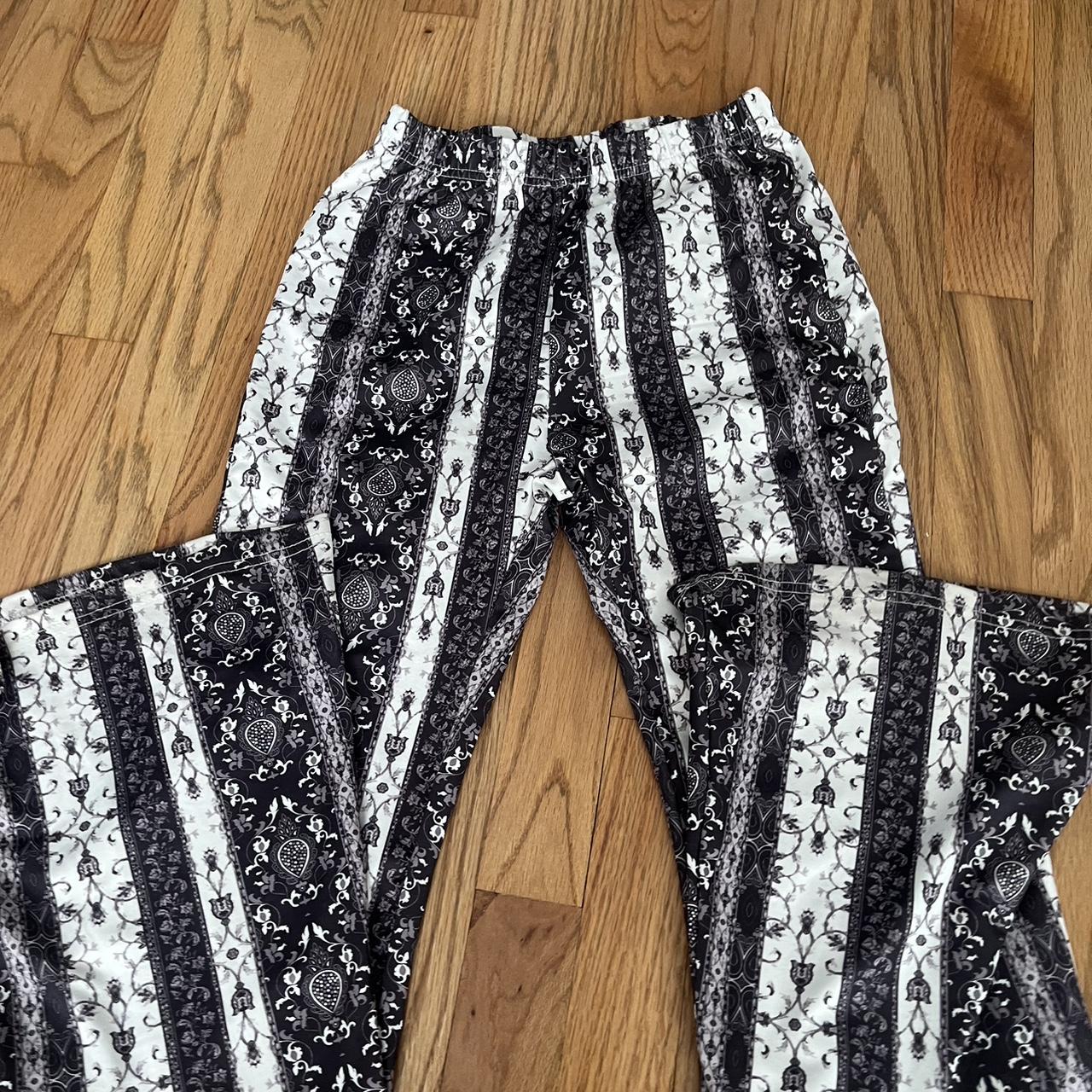 Latina gyatt pants flare pants Shein S #flarepants... - Depop