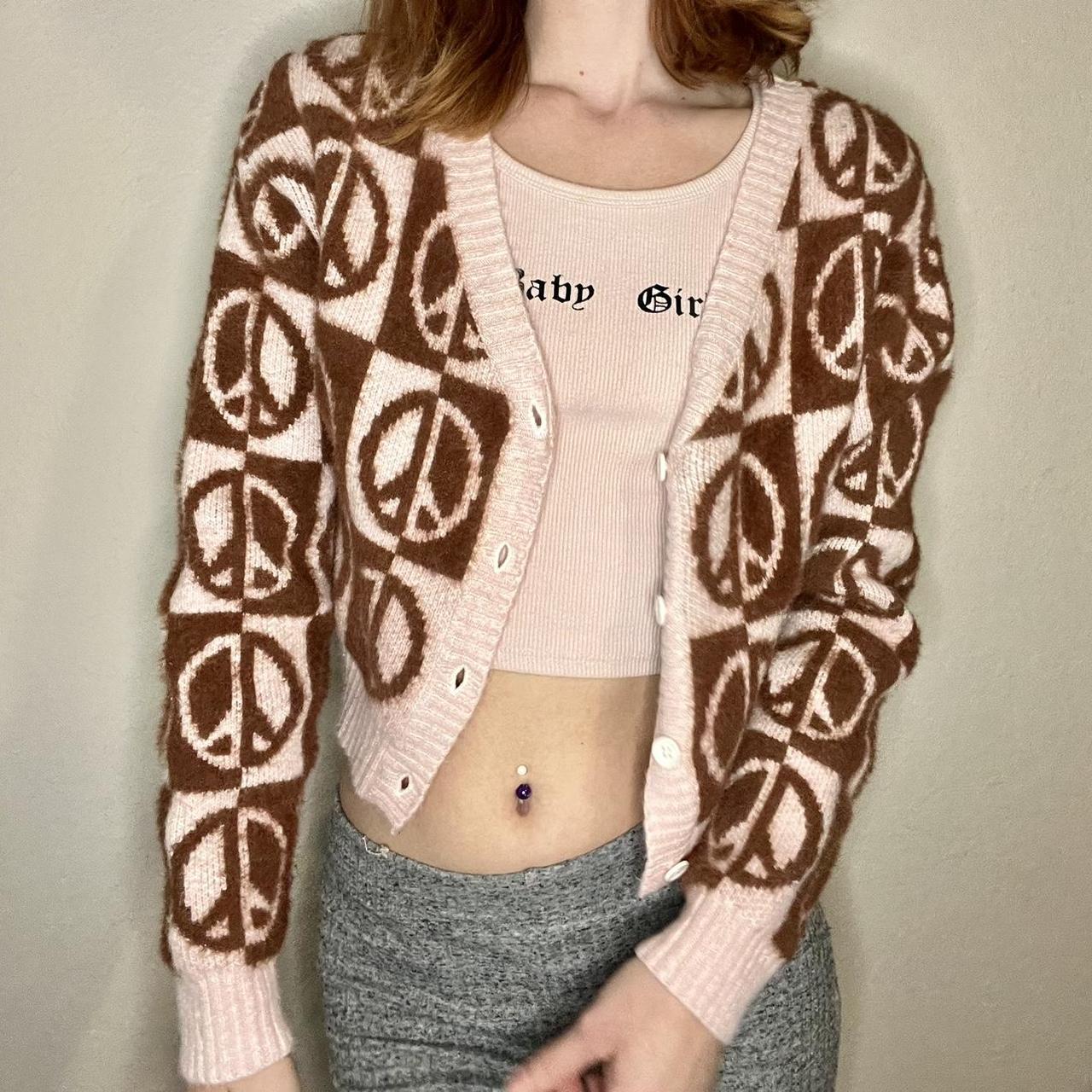 LA Hearts Peace Sign Cropped Brushed Acrylic