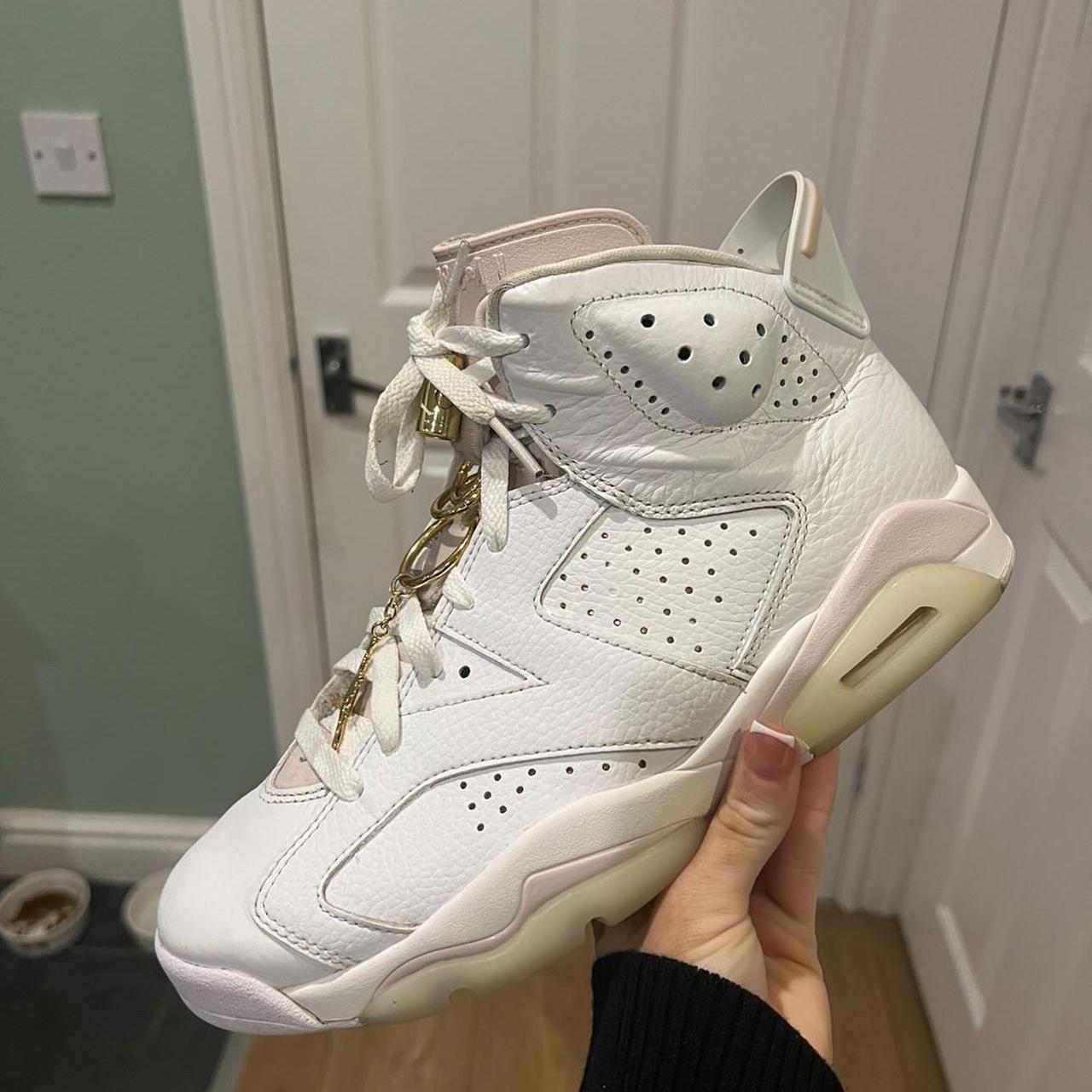 6s gold jordan