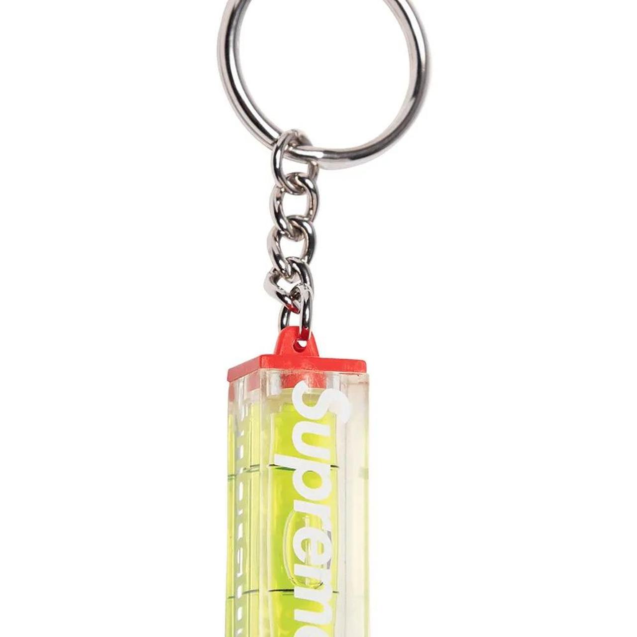 正規品大人気Supreme Level keychain Neon 小物