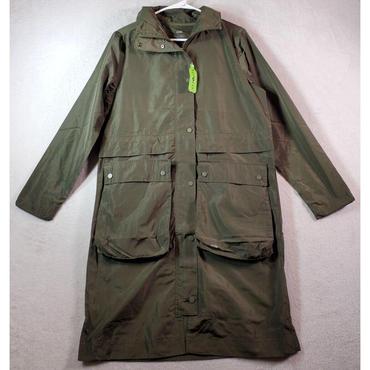 item listed by bargainland9