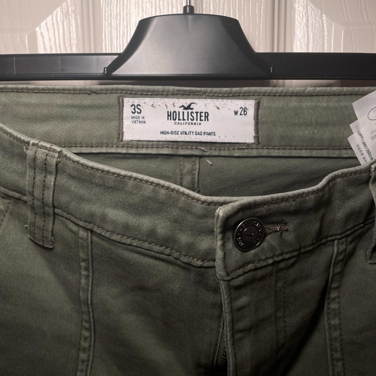 Womens Highrise utility dad pants Hollister Size 3S... Depop