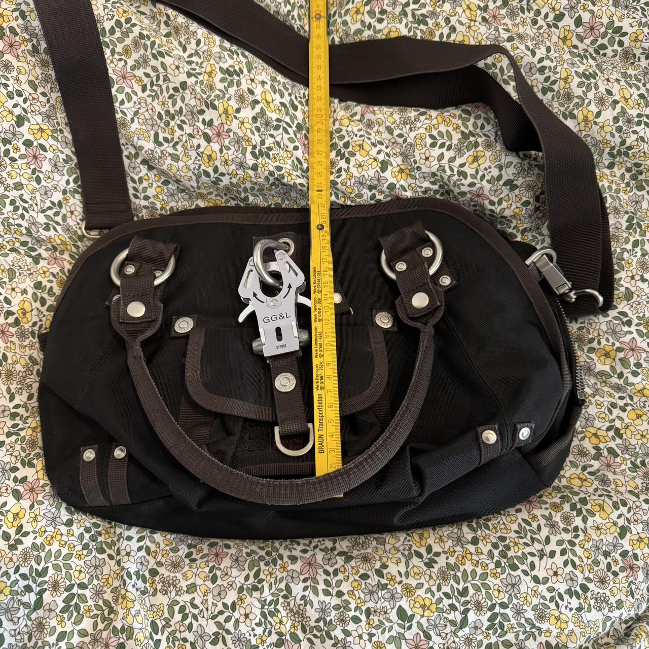 最終価格！【訳あり品】GEORGE GINA & LUCY ハンドバッグ フリル 最終価格！【訳あり品】GEORGE GINA & LUCY ハンドバッグ フリル