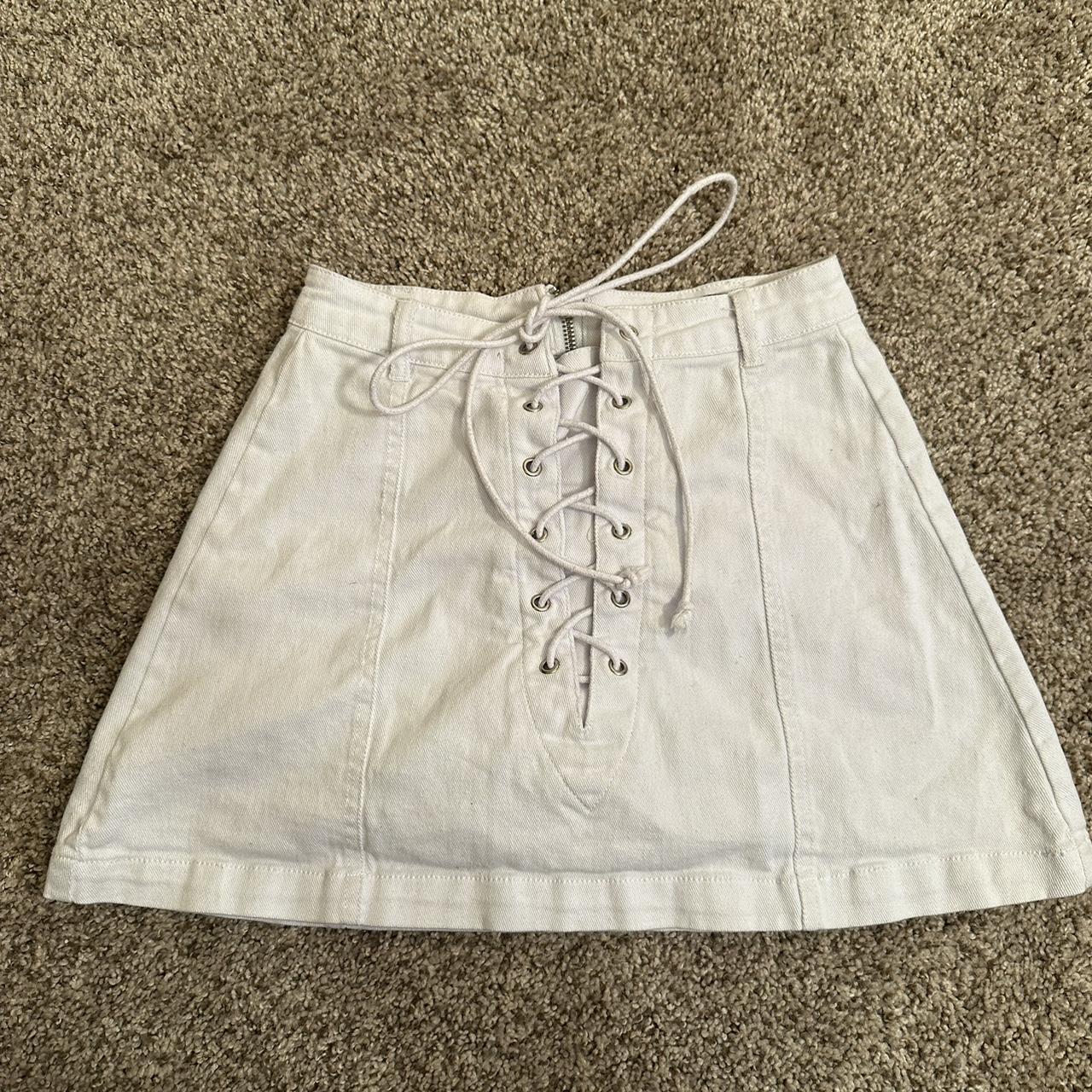 White mini skirt - Depop