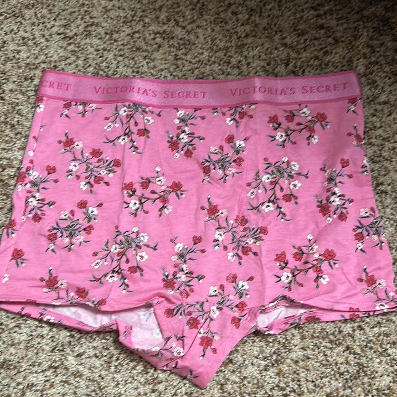 4 PINK Victoria's Secret boy shorts high waist - Depop