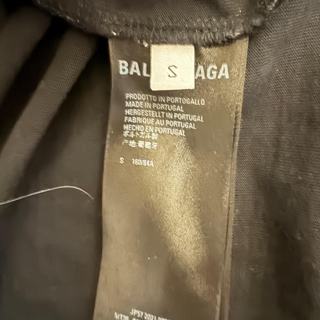 balenciaga t shirt oversized wears like xxl worn 3-4... - Depop