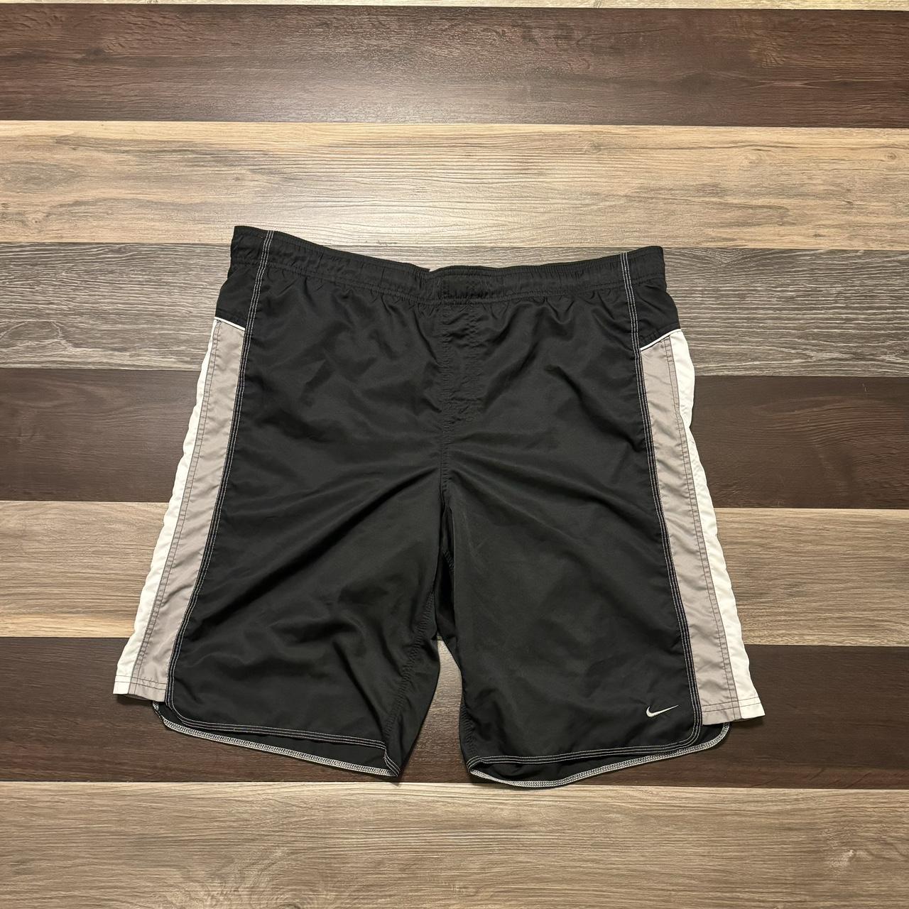 item listed by plzgivemeagooddeal11
