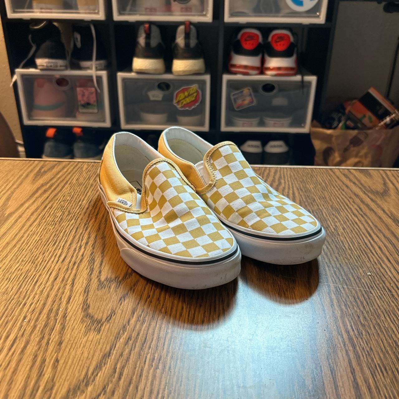 Vans checkered best sale slip on yellow