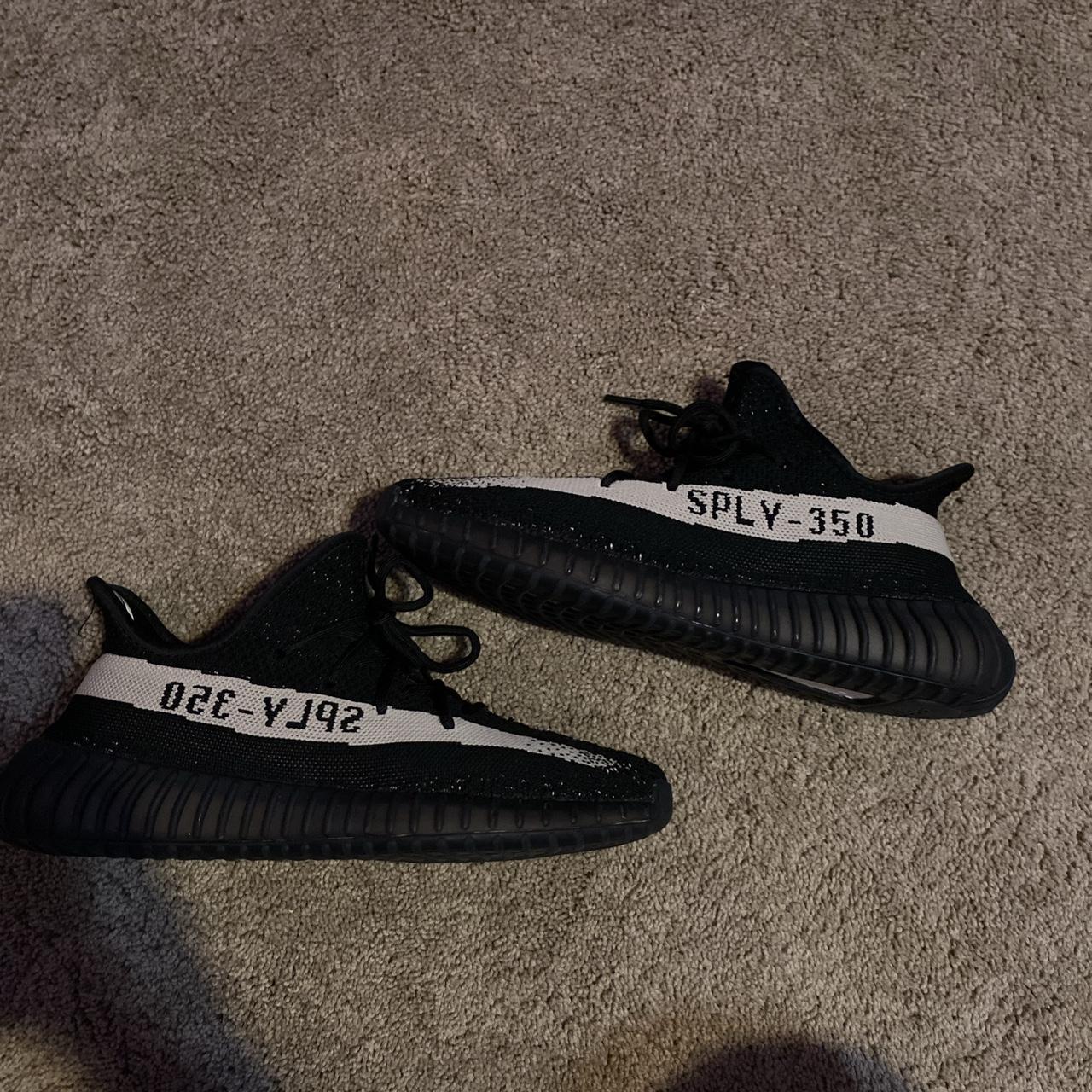 Yeezy Adidas Boost 350 V2 on sale Oreo - Size 9.5