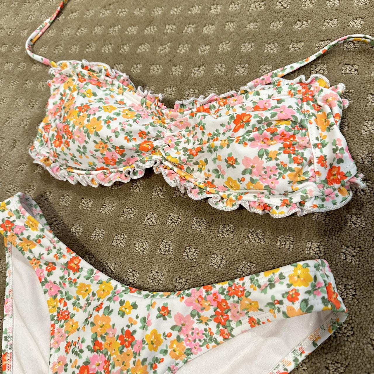 Billabong Floral Bikini Size Small Tube Top Ties In Depop