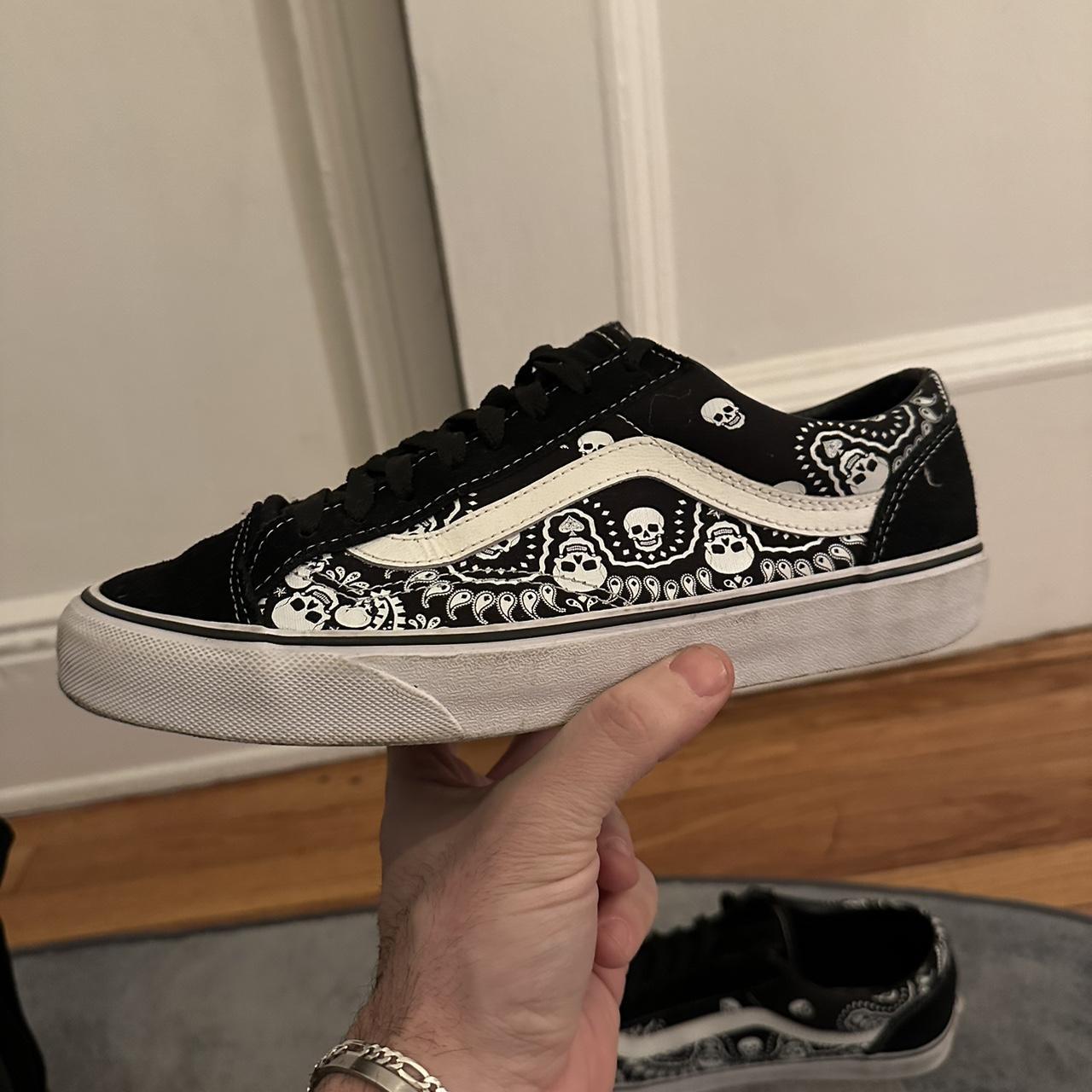 Us 9.5 outlet vans