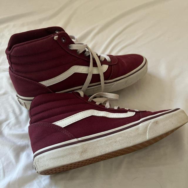 High top burgundy on sale vans