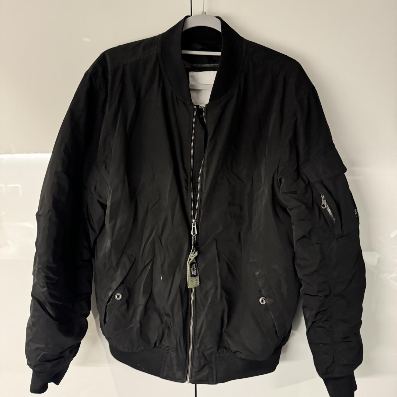 Pull & Bear black bomber jacket Size L men’s - Depop