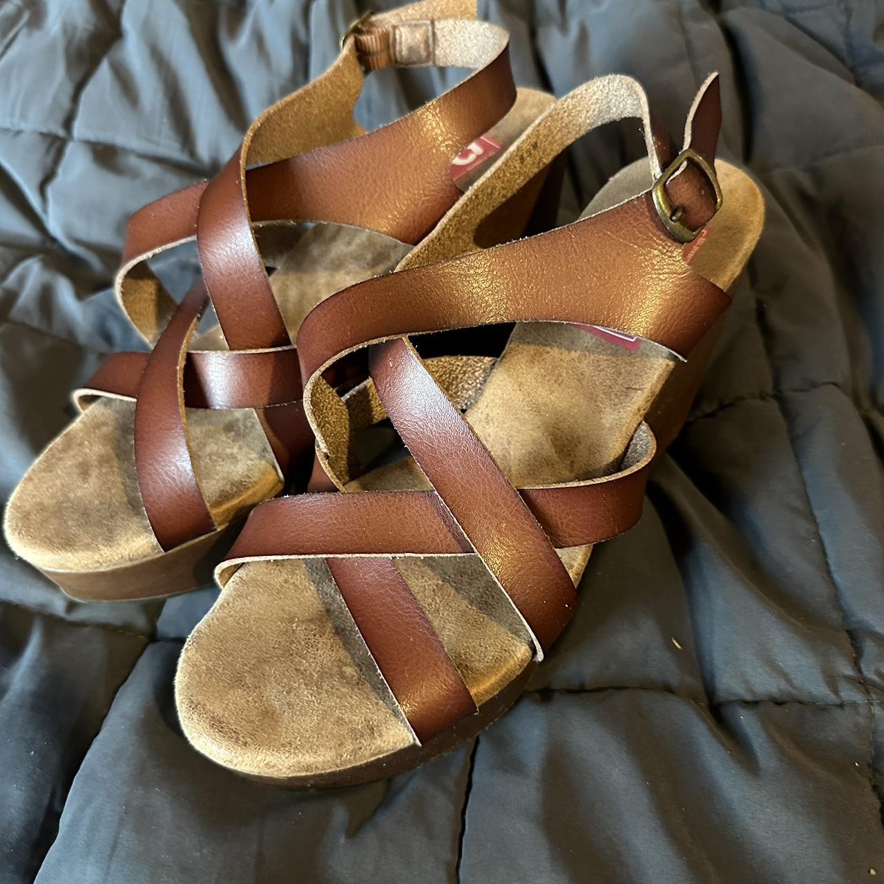 Reddish brown wedges About 4.5 in Comfy suede Depop