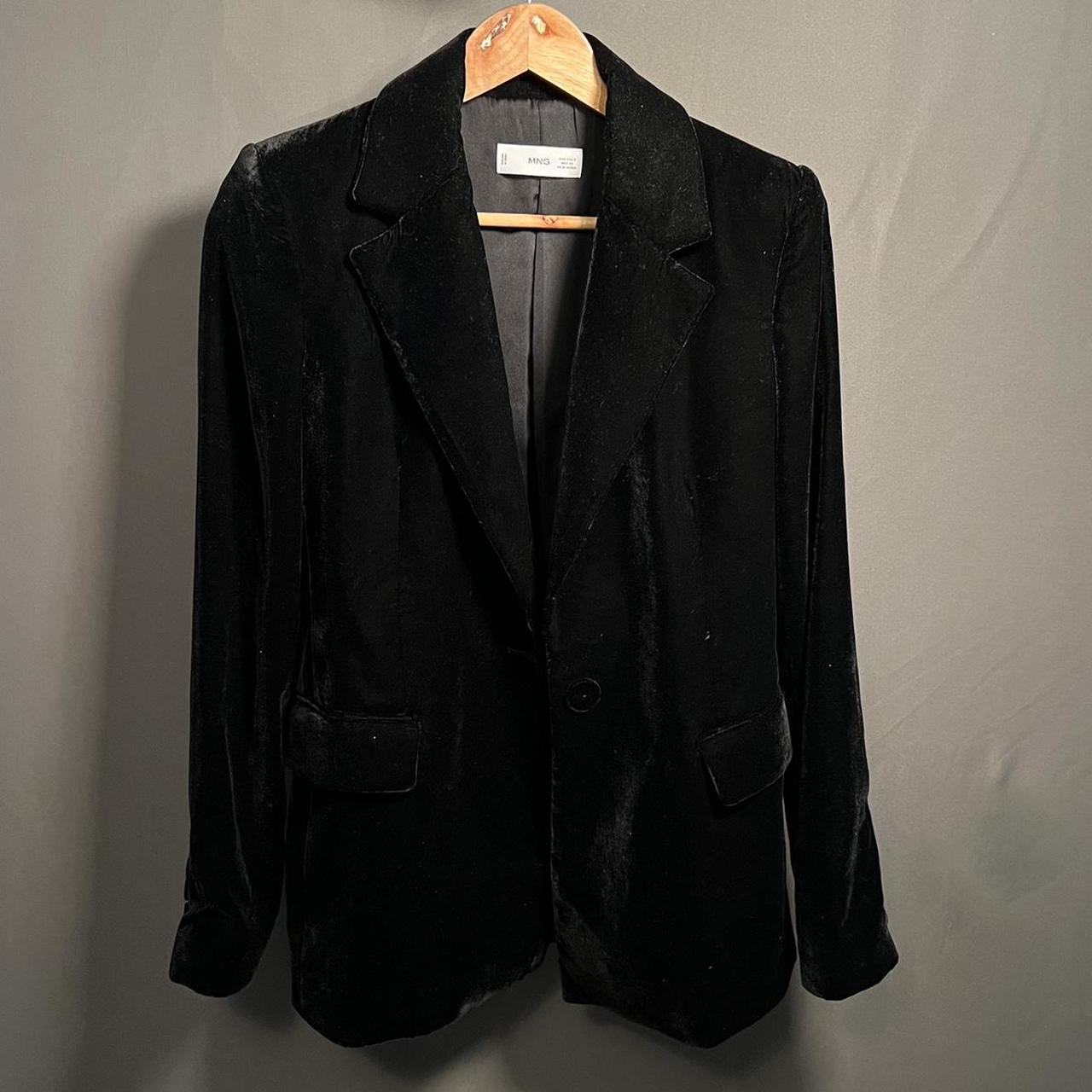 CLASSY black velvet MANGO blazer 🎩 WORN ONCE - Depop