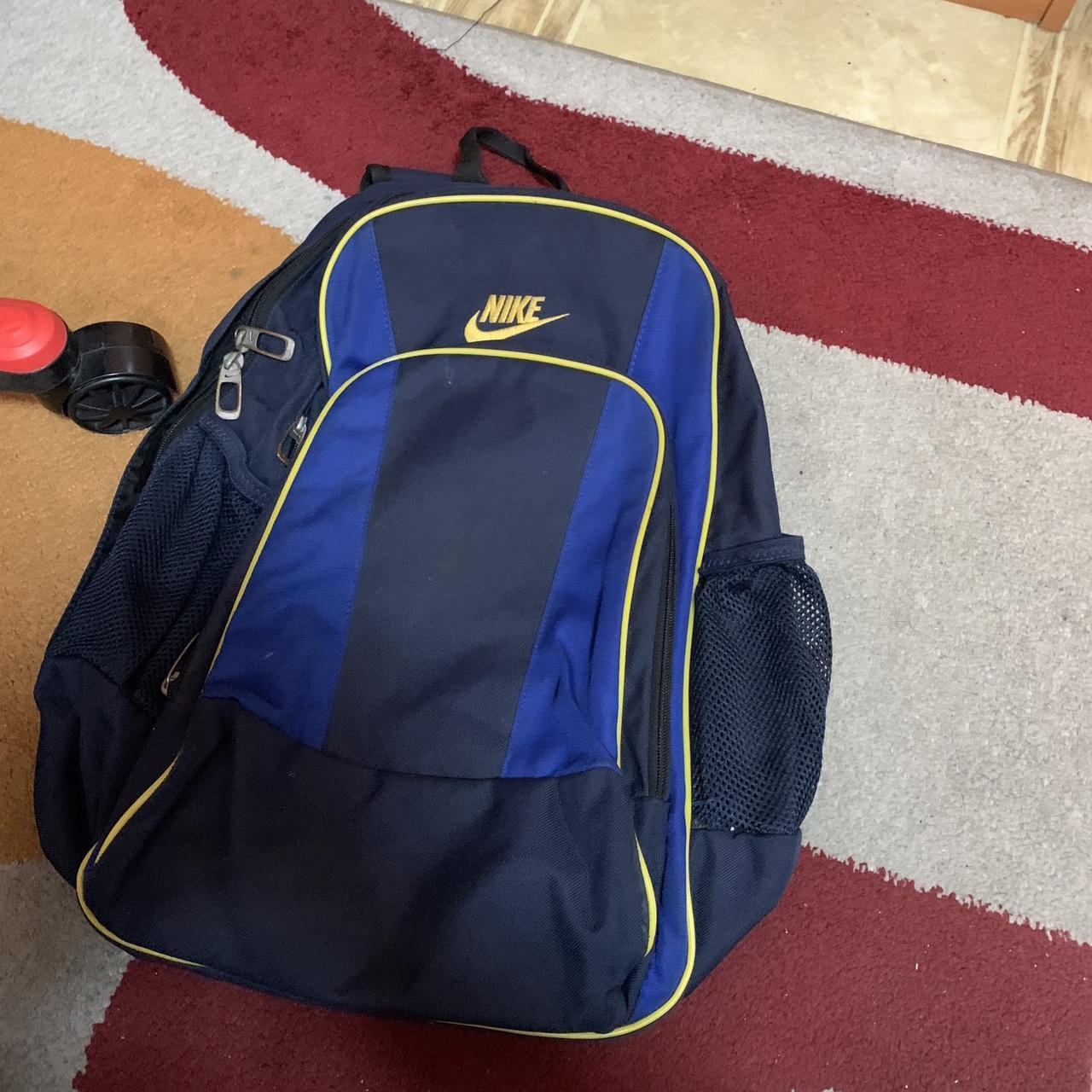 Nike sports backpack - Depop