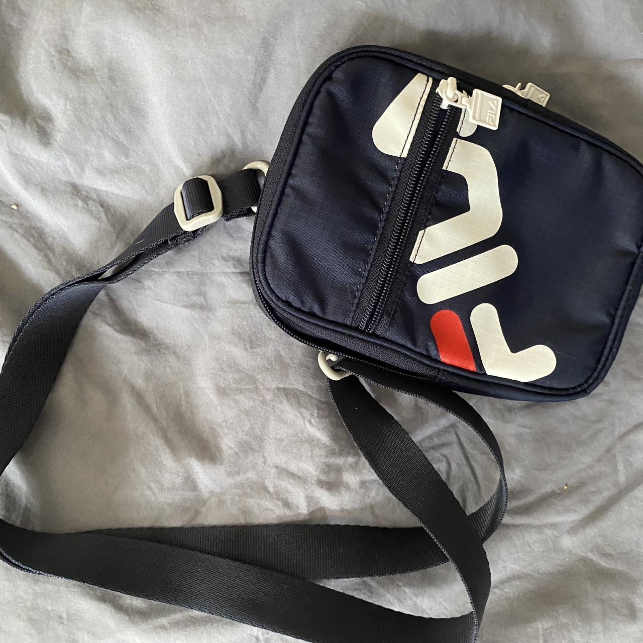 Fila bags 2025 mens silver