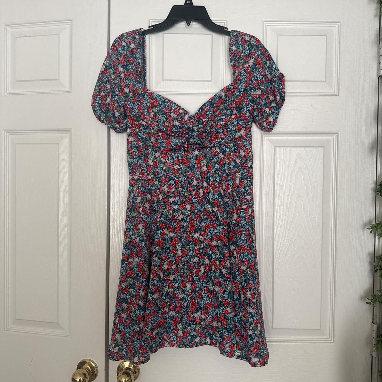 item listed by alidoz