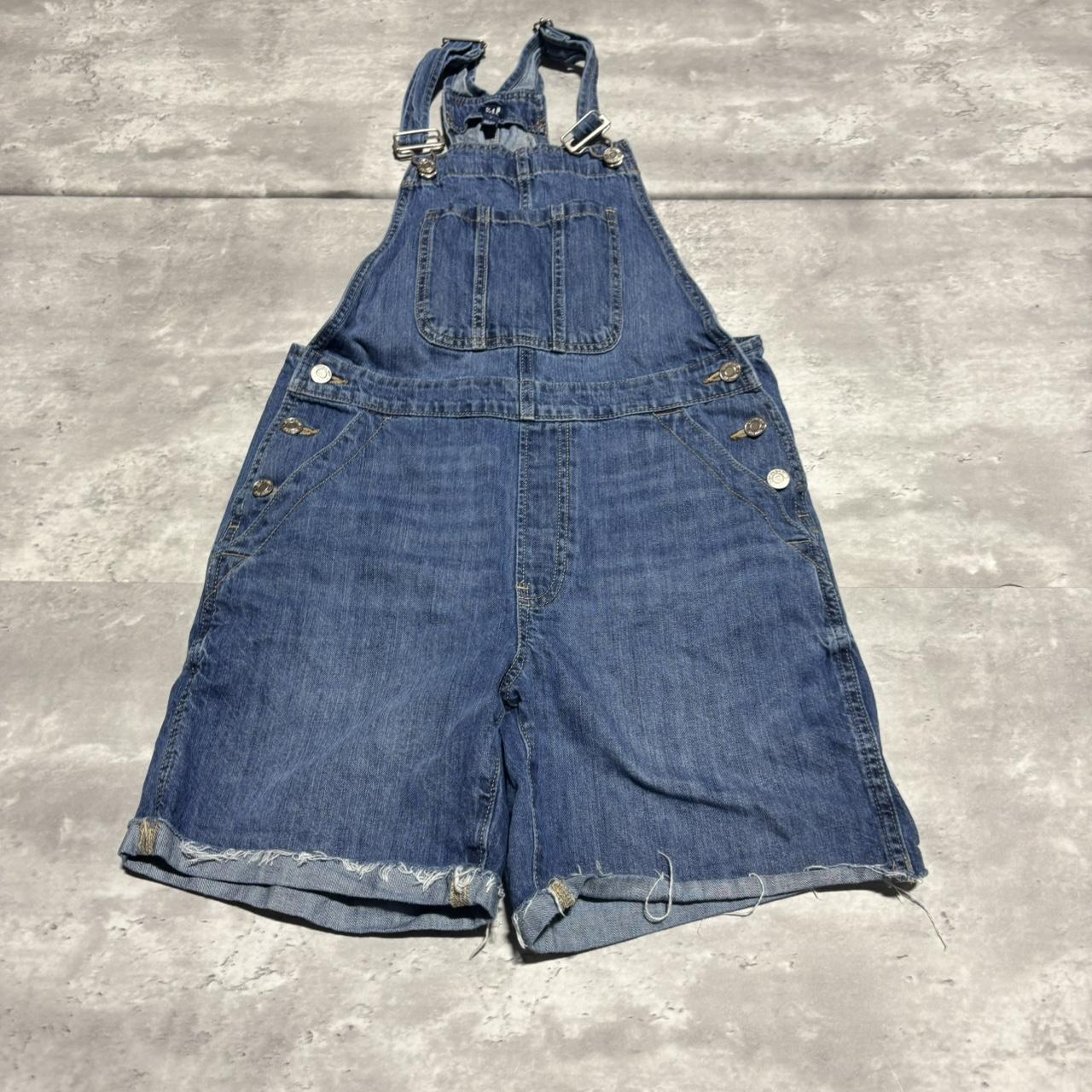 item listed by y2k_deals